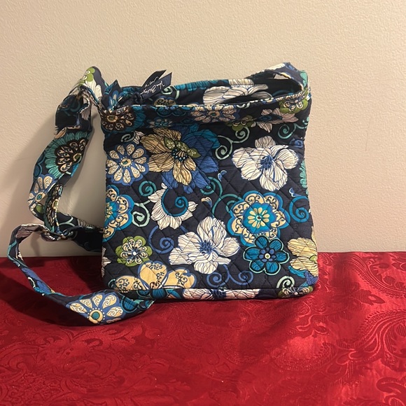 VERA BRADLEY Mod Floral Blue Medium Hipster Crossbody Bag..RETIRED print - Picture 2 of 2